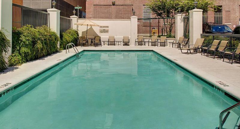 Springhill Downtown 3*
